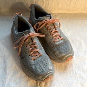 Like New Grey Hoka One One Bondi 7 Sneakers Women’s Size 9.5